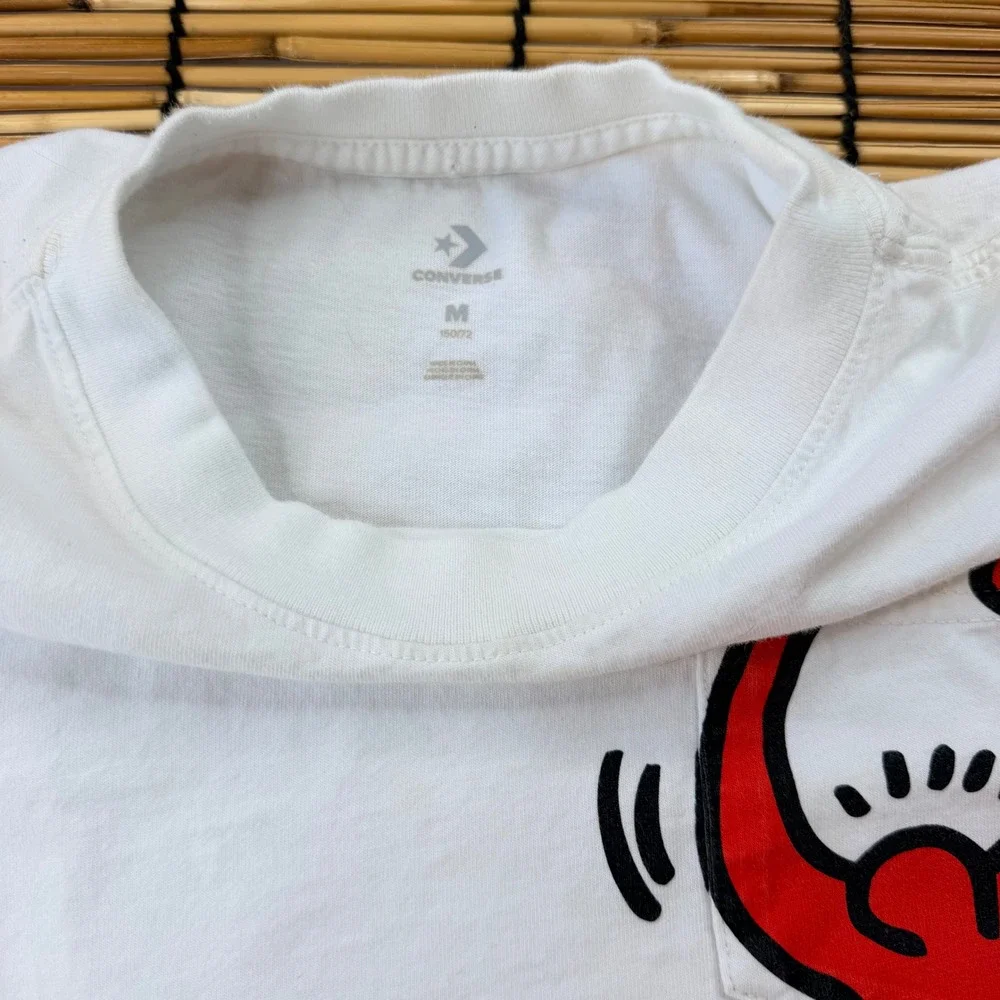 Converse Keith Haring Kids T-Shirt White‎ Dancing Man Pocket Tee Size M SS21